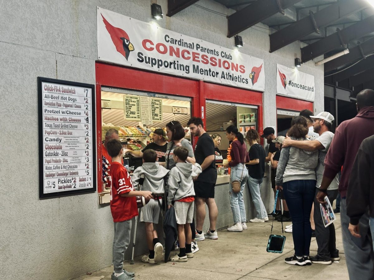 Cardinal Parents Club
concessions stand selling grab to go foods to hungry fans.